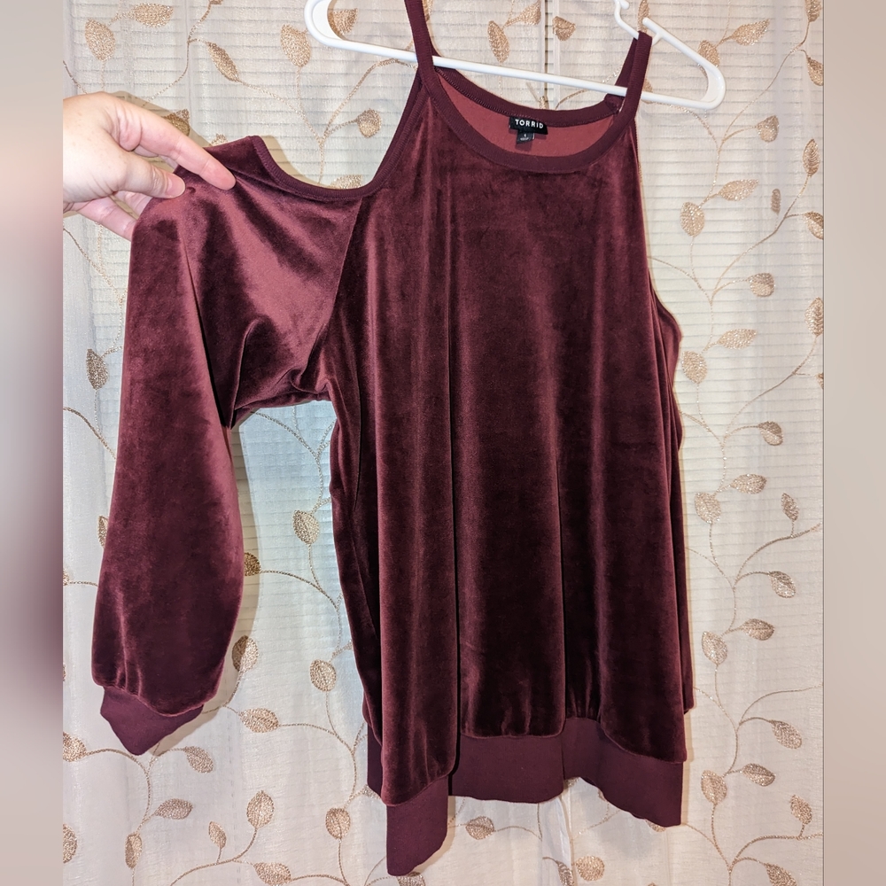 Torrid red velvet cold shoulder sweatshirt